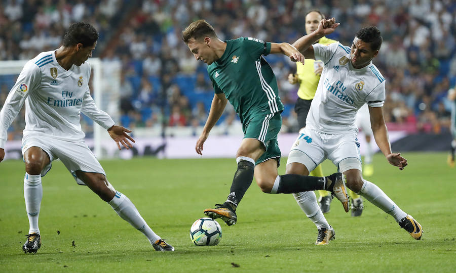 El Santiago Bernabéu acoge el choque correspondiente a la quinta jornada de Liga. 