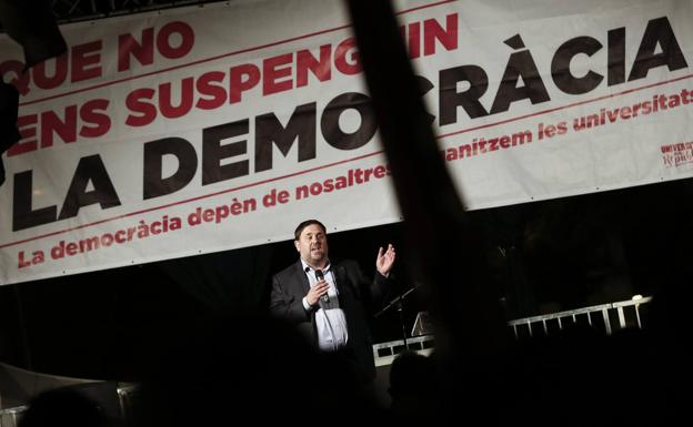 El líder de ERC y vicepresidente del Govern, Oriol Junqueras, en unmitin. 