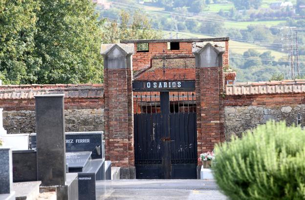 Los detenidos robaban las joyas de los cadáveres, tras su exhumación para ser trasladado al osario, que se ve en la imagen. 