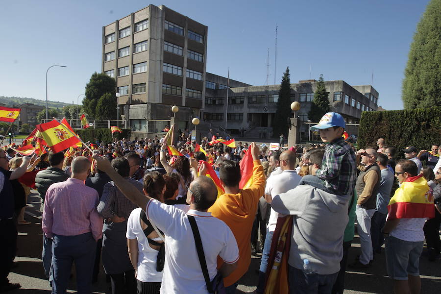 El desafío catalán llena Asturias de concentraciones