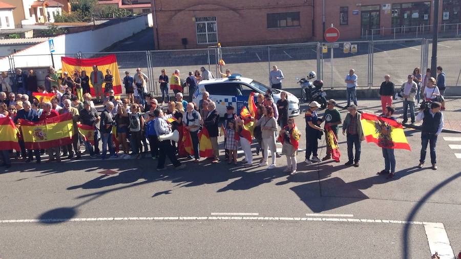 El desafío catalán llena Asturias de concentraciones