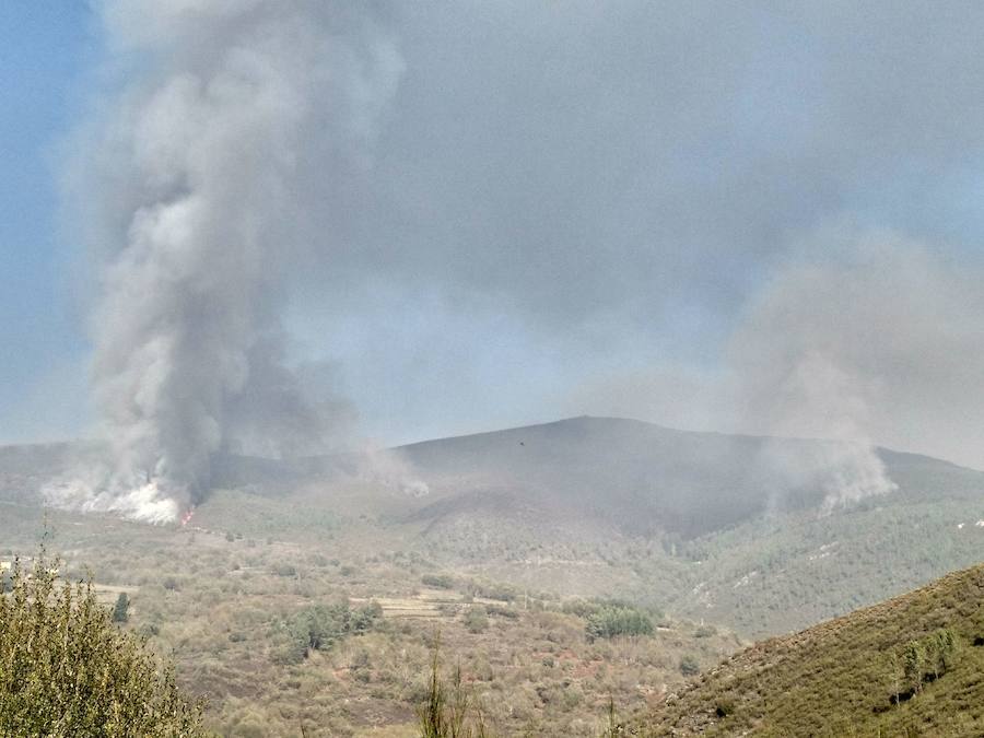 Preocupación en Ibias por un incendio forestal