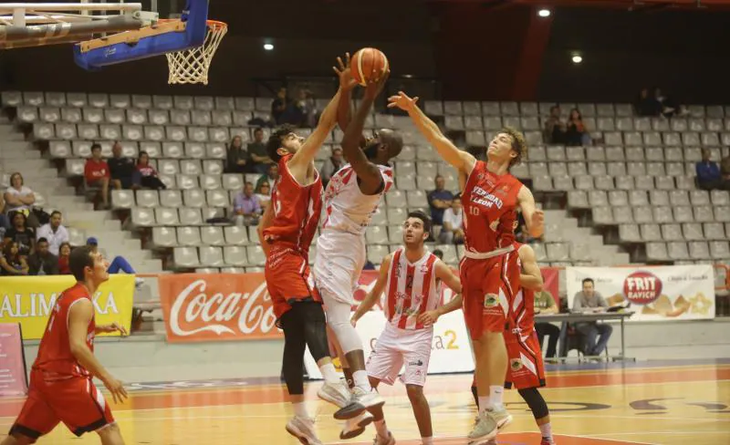 Gijón Basket - ULE León, en imágenes