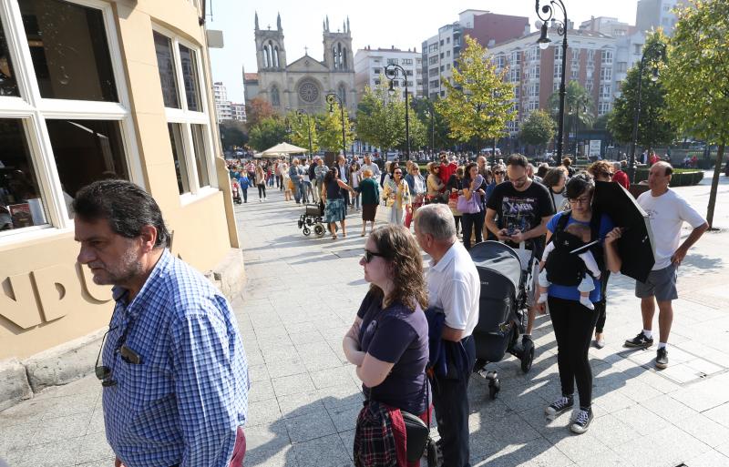 La fila de fanáticos de los músicos-humoristas argentinos agota el millar de entradas disponibles en menos de una hora