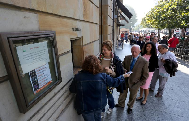 La fila de fanáticos de los músicos-humoristas argentinos agota el millar de entradas disponibles en menos de una hora