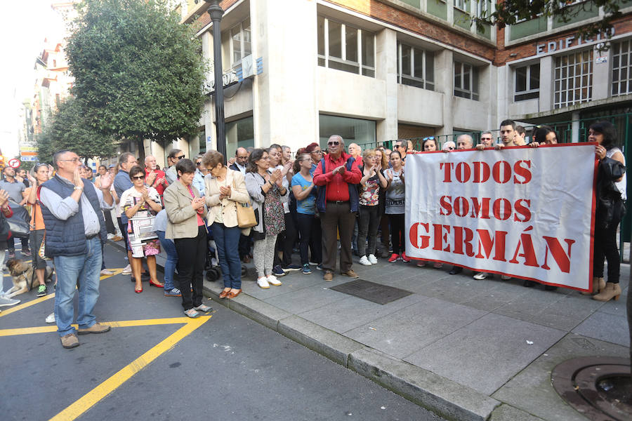 Gijón se vuelca con Germán tres meses después de la agresión en Fomento