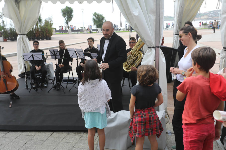 Divertida yincana sobre Les Luthiers en Gijón