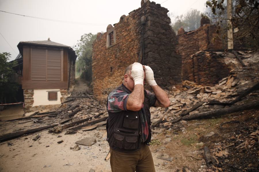 La desoladora imagen que deja el fuego en Asturias