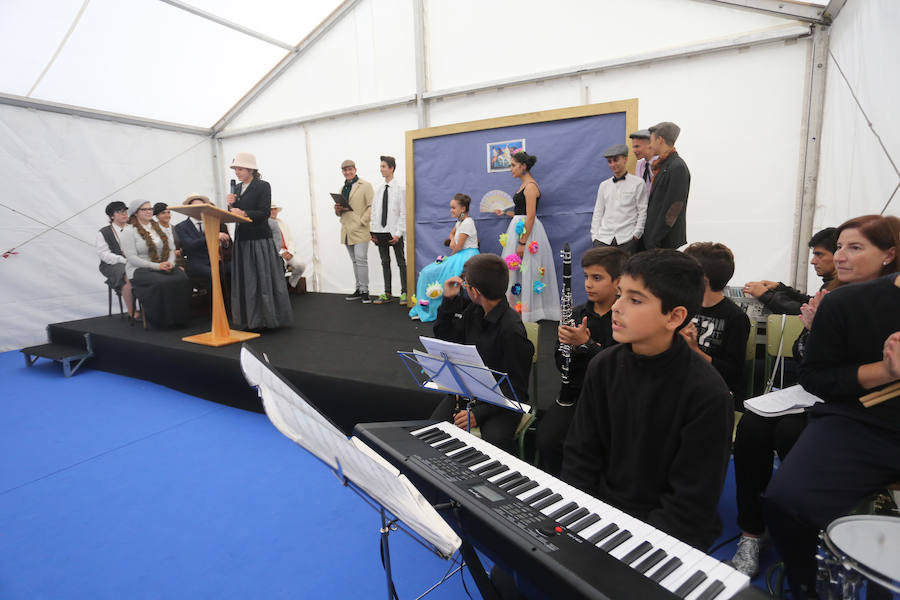 La Hispanic Society of America con estudiantes en el IES Selgas de El Pito