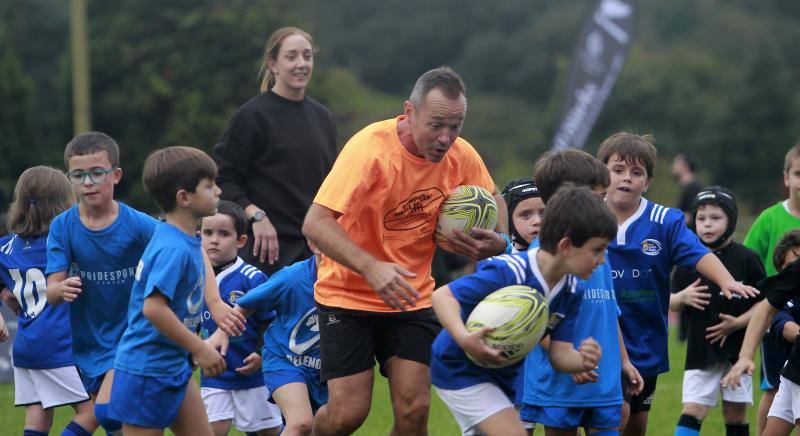 Los jugadores de rugby asturianos, a las órdenes de los All Blacks