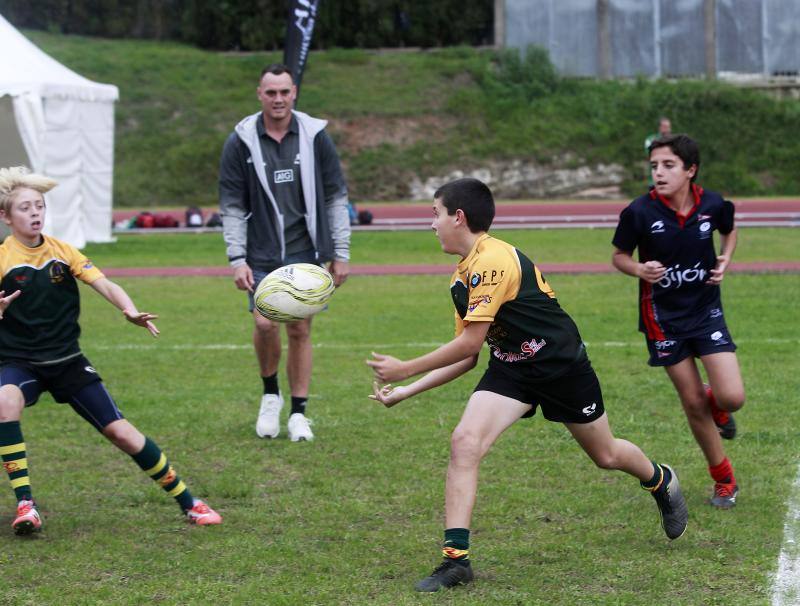 Los jugadores de rugby asturianos, a las órdenes de los All Blacks