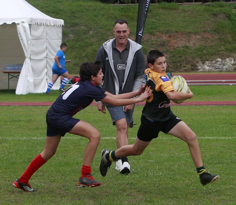 Los jugadores de rugby asturianos, a las órdenes de los All Blacks