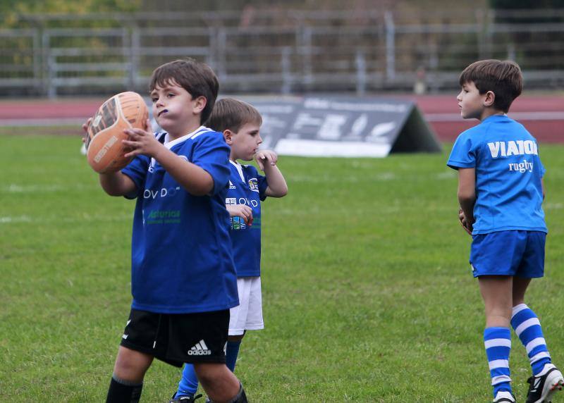 Los jugadores de rugby asturianos, a las órdenes de los All Blacks