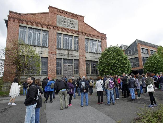 La Escuela de Artes y Oficios de la fábrica de armas de La Vega. 