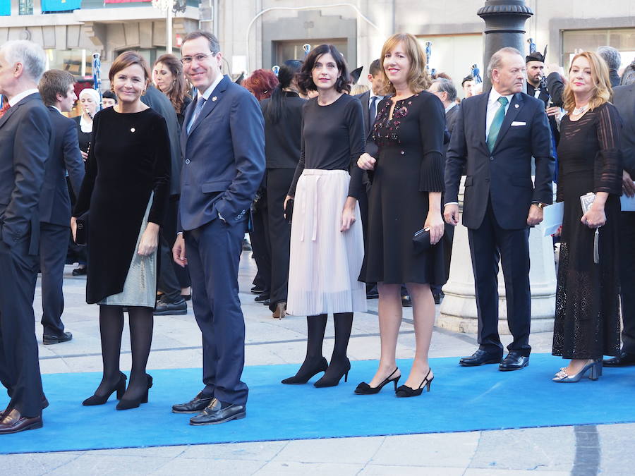 Alfombra azul de los Premios Princesa (2)