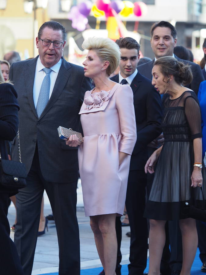 Alfombra azul de los Premios Princesa (2)