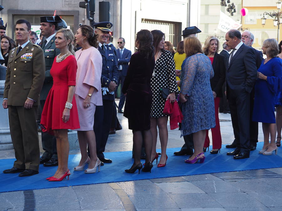 Alfombra azul de los Premios Princesa (2)