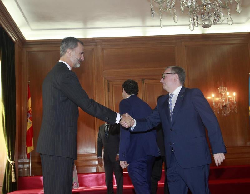 Felipe VI y Doña Letizia se encuentran desde este jueves en Oviedo, donde esta tarde presidirán la ceremonia de los Premios Princesa de Asturias 2017