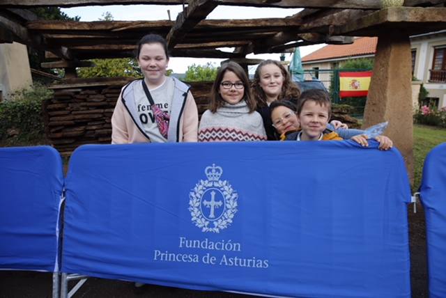 Poreñu celebra el Pueblo Ejemplar 2017 con tradición y asturianía