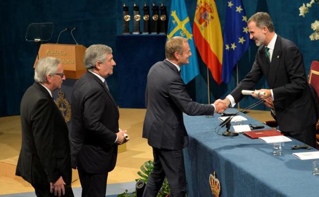 La UE donará a las víctimas de los incendios el dinero del Princesa de Asturias