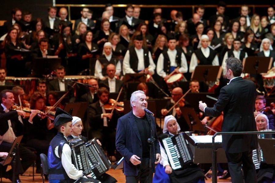 La Real Banda de Gaitas Ciudad de Oviedo celebra su 25 aniversario en el Auditorio