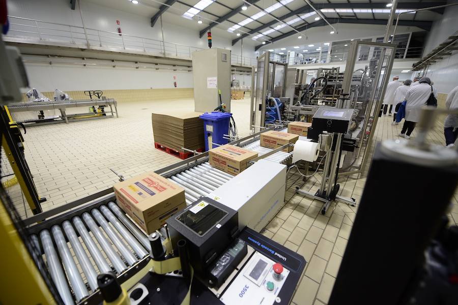Industrias Lácteas Asturianas ha suscrito un acuerdo con la importadora Europasia y la distribuidora Zhongrui para la venta de leche en polvo para niños en el mercado chino tras la homologación de sus productos por el Gobierno del país asiático. 