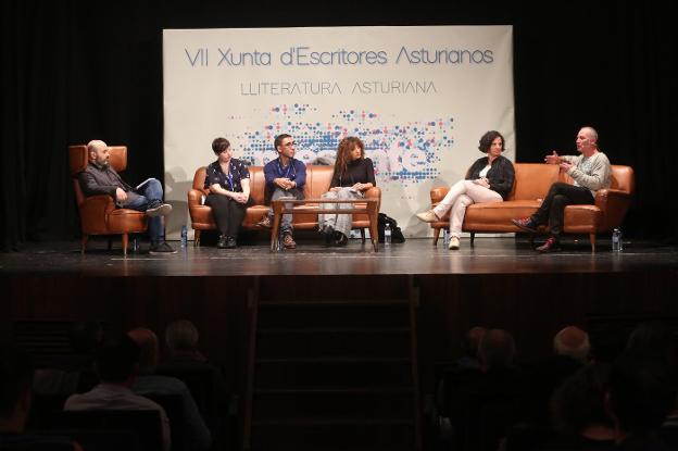 Martín López-Vega, Elena Medel, José Rui Teixeira, Anna Moner, Berta Piñán y Xuan Bello. 