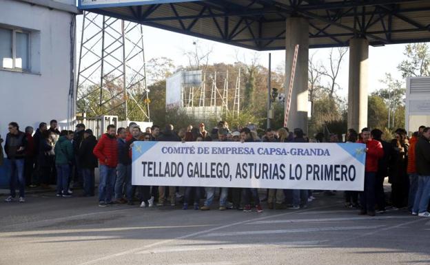 Una de las pancartas mostradas en la concentración de este martes. 