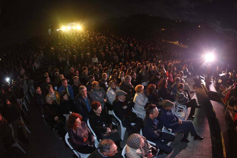 Multitudinario homenaje en el pozo Sotón a los mineros fallecidos
