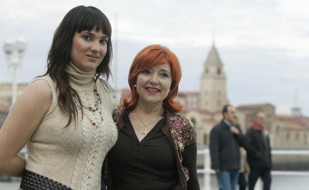 Irene Villa y su madre, María Jesús González, en una imagen de 2007.