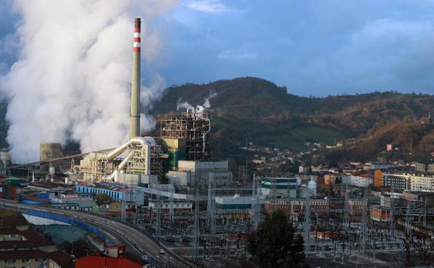 Central térmica de Lada.