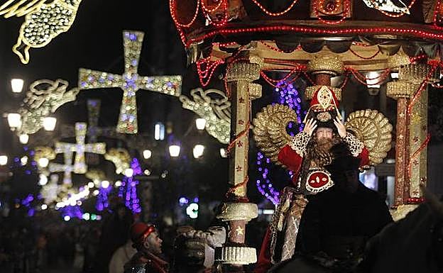 Cabalgata de Reyes en Oviedo