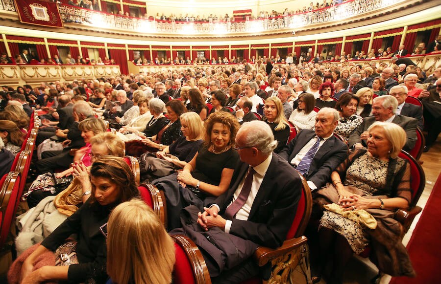 Caluroso estreno de la Ópera en Oviedo