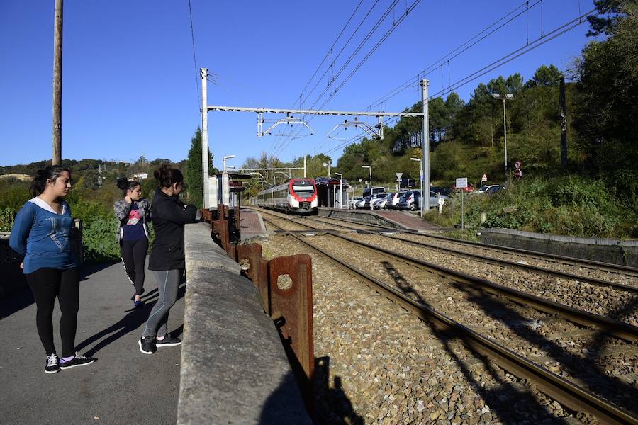 Fallece un hombre de 90 años tras ser arrollado por un tren en el apeadero de Las Segadas