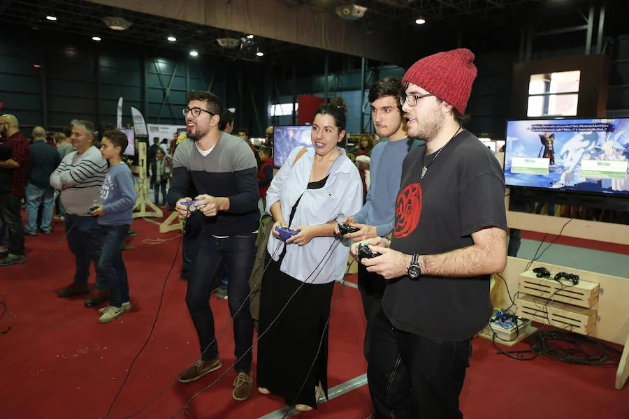 Los apasionados del videojuego llenan la última jornada del FIMP 