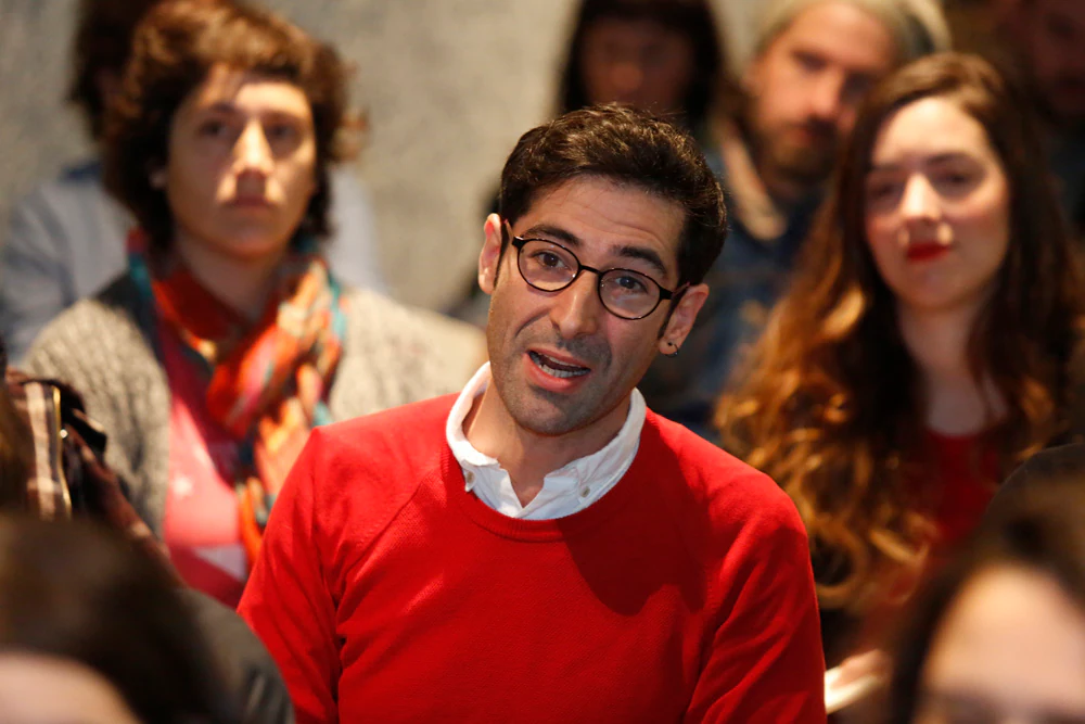Una veintena de directores asturianos que participan en el certamen se reúnen en el Museo del Pueblo de Asturias