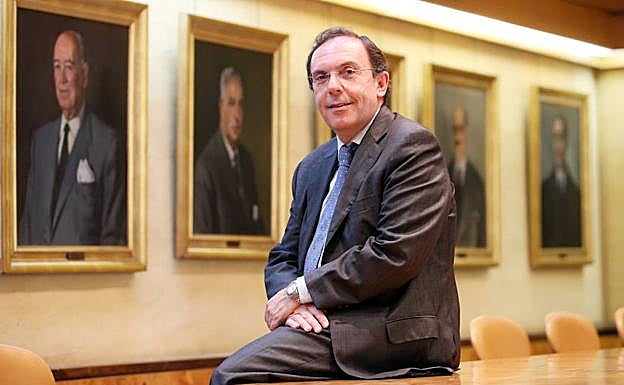 Fernando Villabella, secretario general de la Cámara de Comercio de Gijón. 