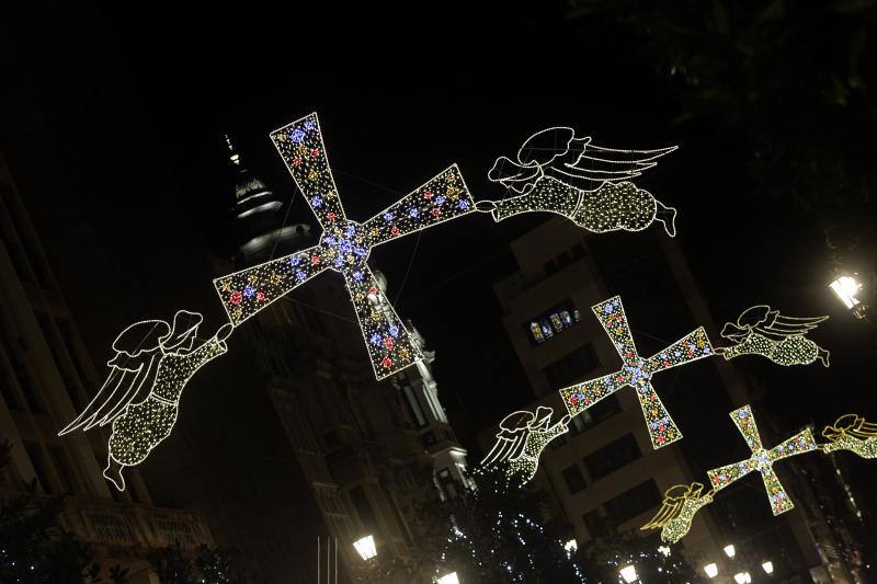 Oviedo ilumina su Navidad