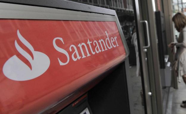 Santander rebaja a 1.100 el recorte de empleos por la compra de Popular