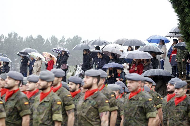 El acuartelamiento de Cabo Noval celebra una parada militar con motivo de la Festividad de la Inmaculada, acto que estará presidido por el general de división Francisco Rosaleny. 