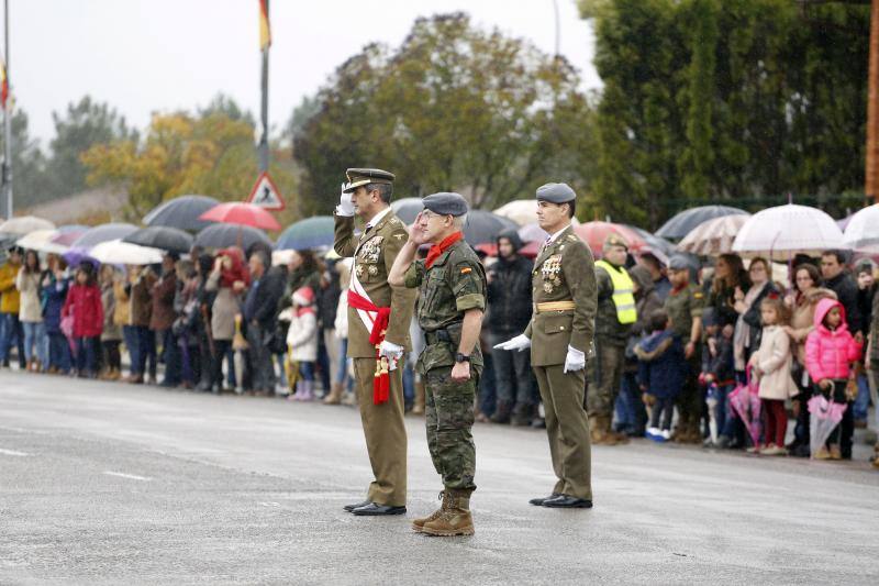 El acuartelamiento de Cabo Noval celebra una parada militar con motivo de la Festividad de la Inmaculada, acto que estará presidido por el general de división Francisco Rosaleny. 