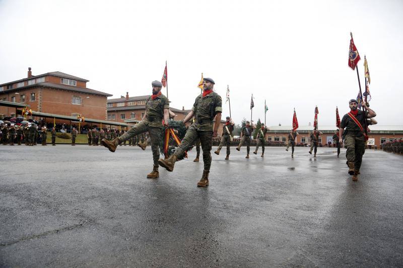 El acuartelamiento de Cabo Noval celebra una parada militar con motivo de la Festividad de la Inmaculada, acto que estará presidido por el general de división Francisco Rosaleny. 