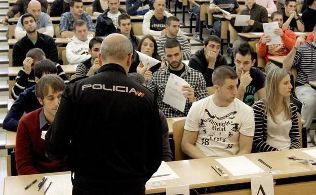 Imagen de archivo de aspirantes al Cuerpo de la Policía Nacional