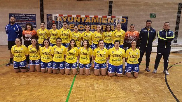 Plantilla del Fertiberia Balonmano Corvera para la presente temporada. 