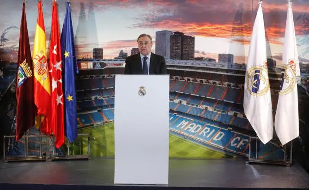 Florentino Pérez, en el palco de honor del Santiago Bernabéu. 