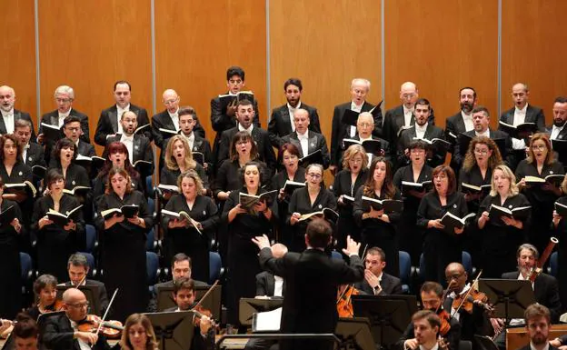 La OSPA y el Coro de la Fundación actúan hoy en Oviedo. 