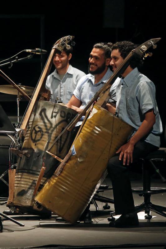 Cuenta con el patrocinio de EL COMERCIO. Beatriz Rico, Víctor Manuel y el Joven Coro de la Fundación Princesa de Asturias también participaron. 