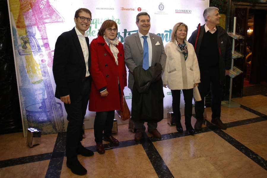 Cuenta con el patrocinio de EL COMERCIO. Beatriz Rico, Víctor Manuel y el Joven Coro de la Fundación Princesa de Asturias también participaron. 