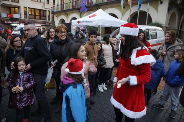 Fiesta solidaria en Sama de Langreo