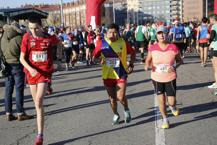 ¿Estuviste en la Carrera de Nochebuena de Gijón? ¡Búscate!